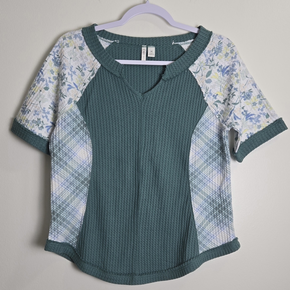 CATO Waffle Thermal Green Patternblock V Neck Boho Short‎ Sleeve Top Tee M